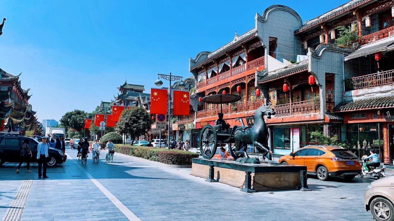 Qintai Tibetan Culture Boutique Hotel Chengdu Exteriör bild